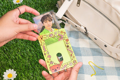 OMG! Acrylic Photocard Holder